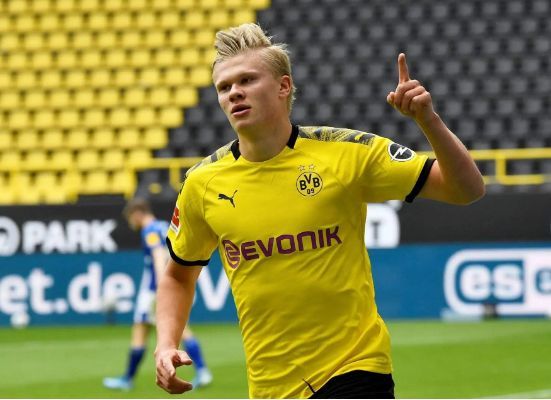 8-7绝杀日本，复制1年前神迹？2-8：中国香港无缘再胜对手（8-7绝杀日本，能否续写一年前的奇迹？2-8：中国香港未能再克对手）